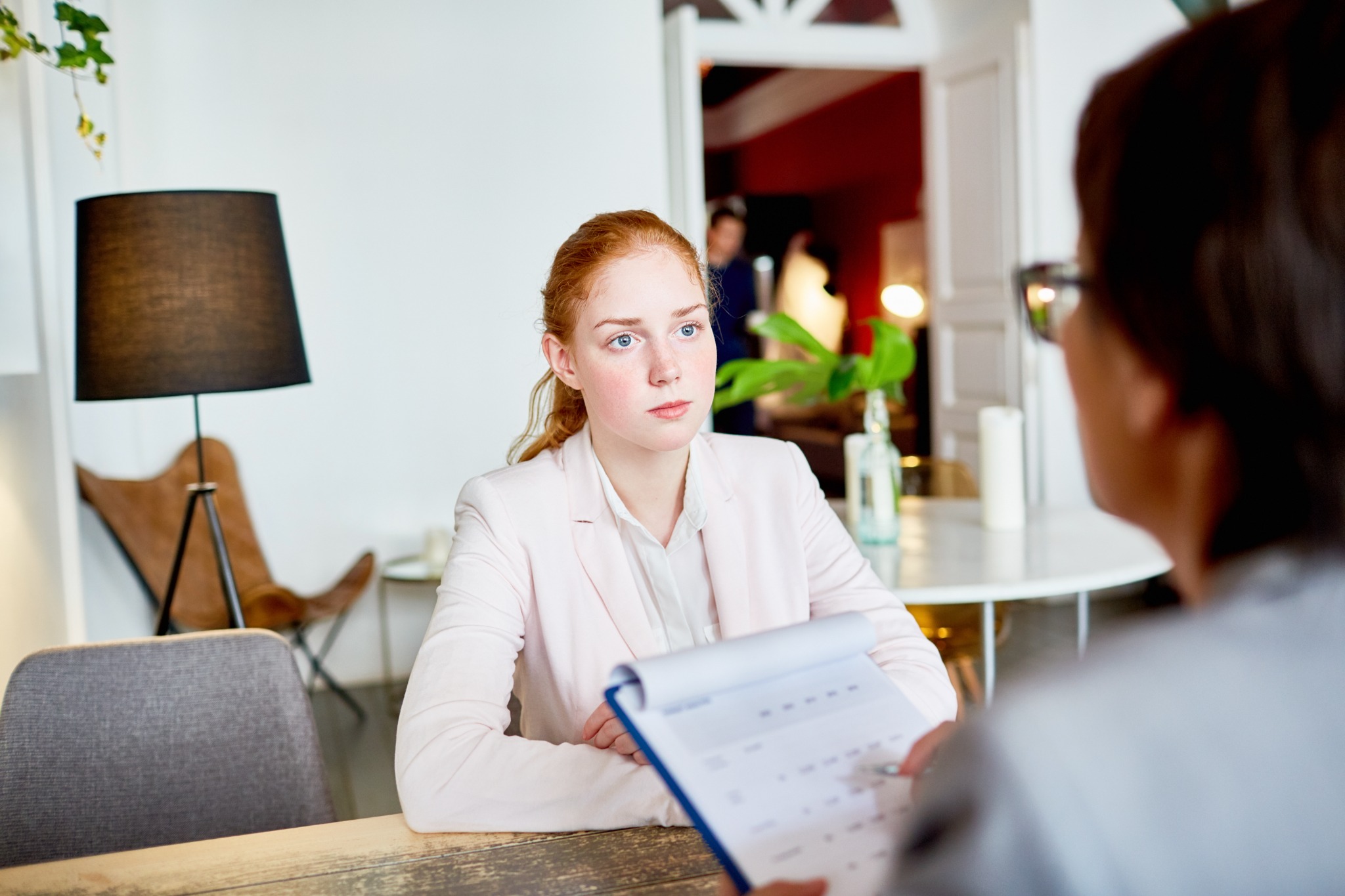 HR-manager voert een sollicitatiegesprek met een kandidaat
